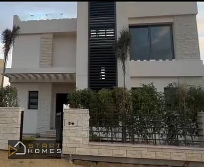 فيلا للبيع مستقلة في مدينة نور مساحة الأرض: 508 م بفيو وايد جاردن وشارع دبل فيس استلام 4 شهور