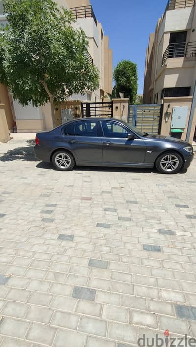 BMW 318 2011