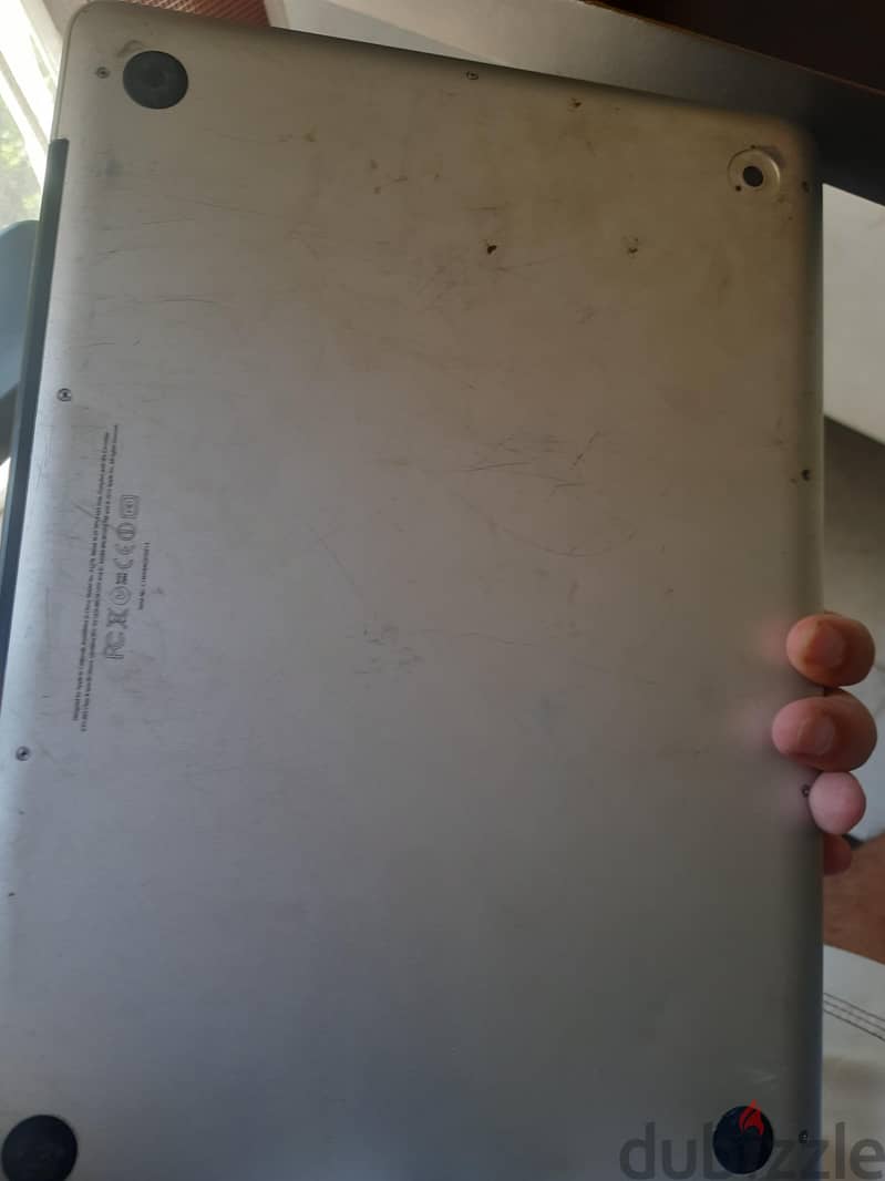 Macbook pro 13 Inch 4