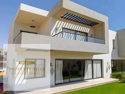 توين هاوس فيلا للبيع في ازها الساحل الشمالي * متشطبة بالكامل مع التكيفات والمطبخ * بموقع مميز صف أول علي اللاجون وقريبة من البحر *  اقساط حتي 10 سنين!