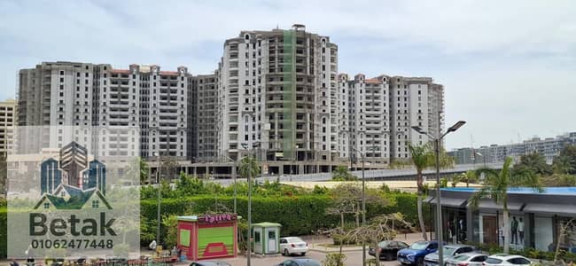 Apartment for sale 240 m in Mroog Smouha, open view on Green Plaza and the lake, Al-Banawon Al-Arab.
