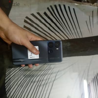 ايتل بى 40