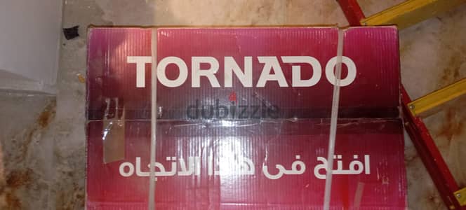 للبيع سخان توشيبا 10 لتر جديد