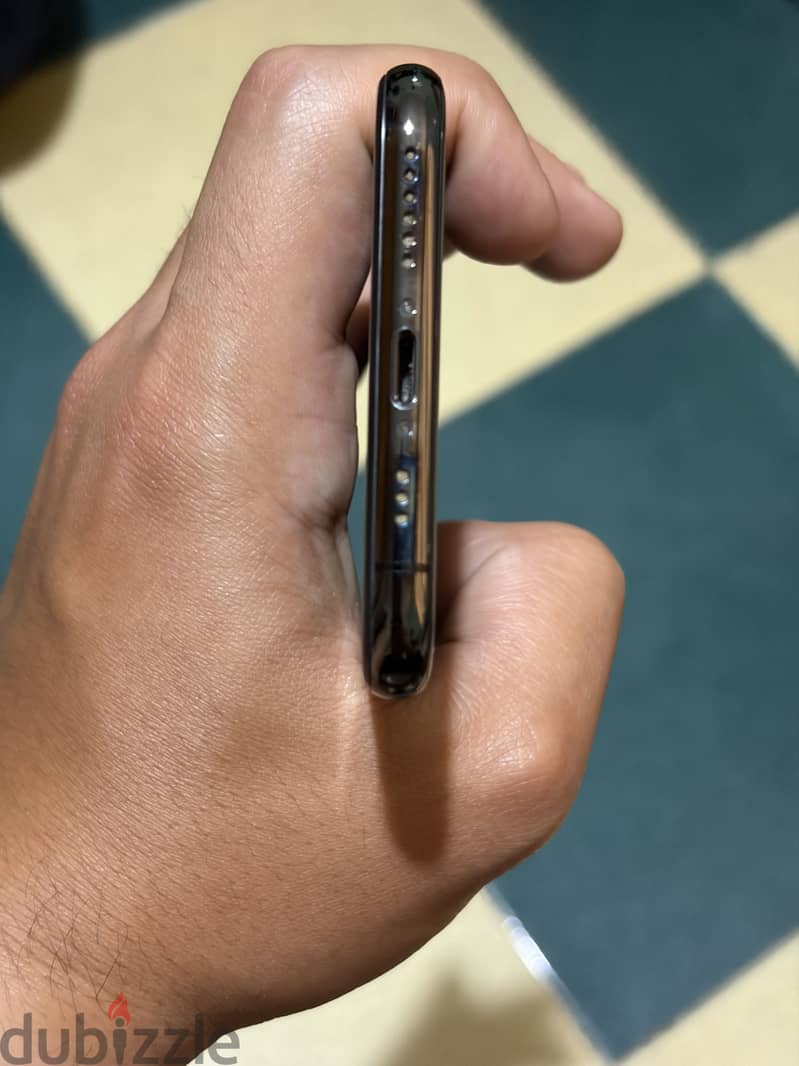 Apple - iPhone XS 2