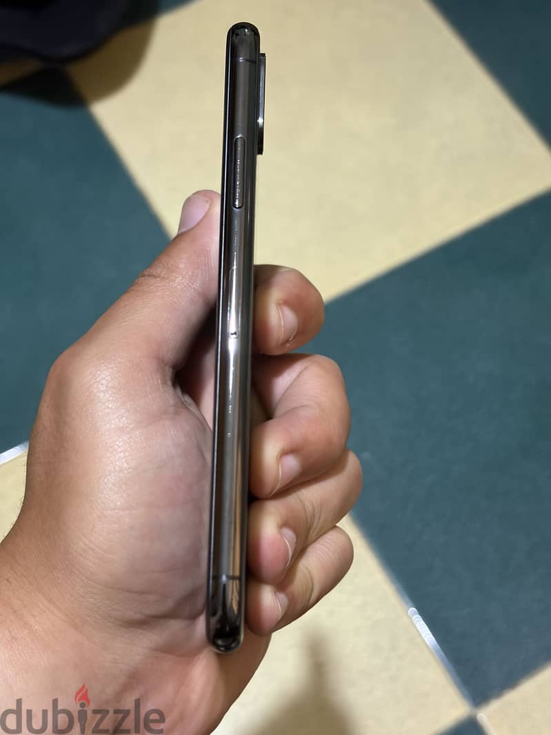 Apple - iPhone XS 3
