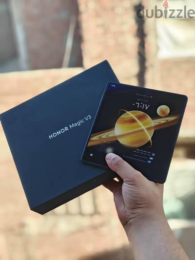 Honor Magic V3 512/12 مشتملاته حاله ممتازه معفي ضريبه للبيع او البدل