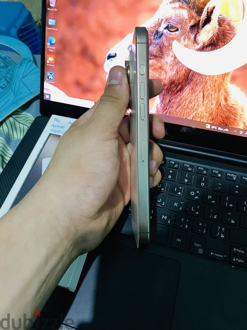 Apple - iPhone 16 Pro Max 2