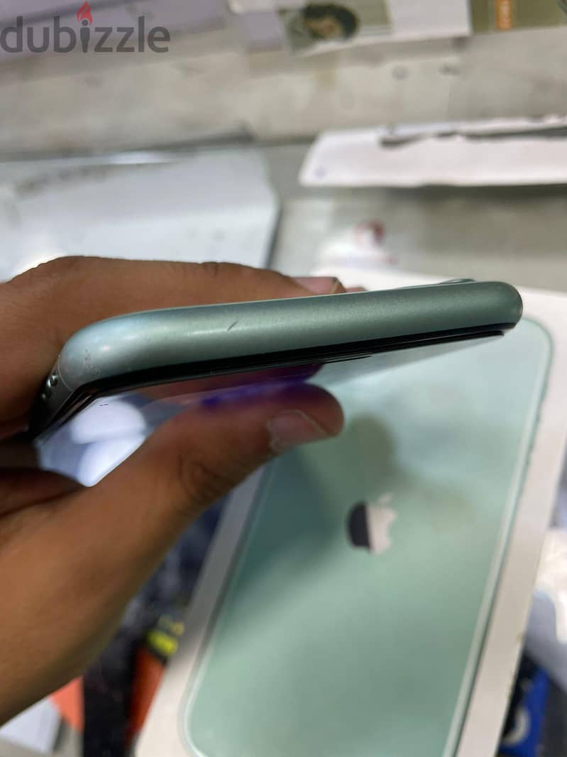 Apple - iPhone 11 4