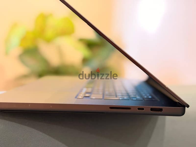 MACBOOK  M3 MAX 16-inch 1