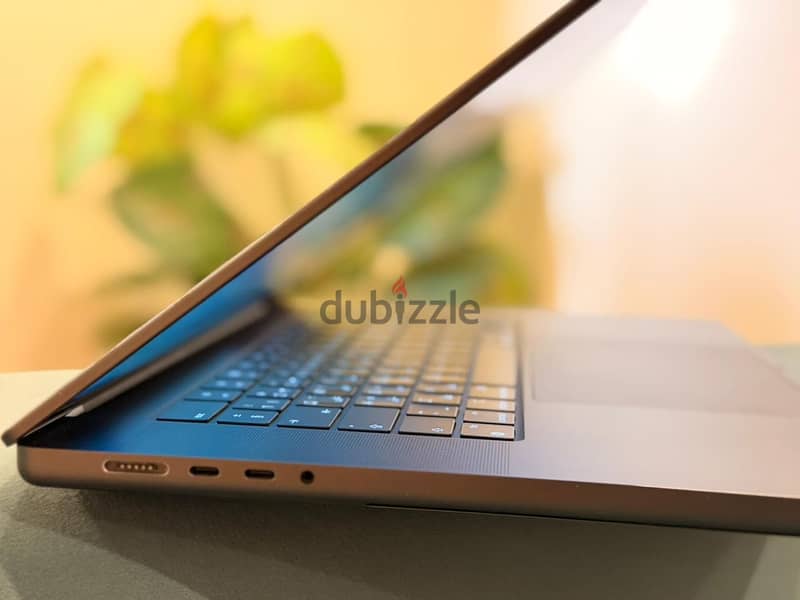 MACBOOK  M3 MAX 16-inch 2