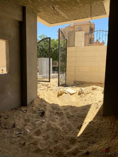 Apartment for sale west of Sumeid with private garden and private entrance
