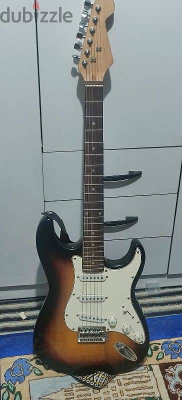 For sale: Brand new, unused electric guitar