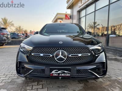 مرسيدس بنز جى إل سى 300 2025