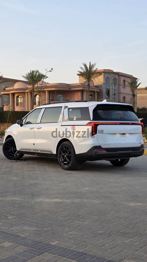 Kia Carnival 2025