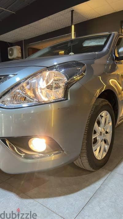 Nissan Sunny 2025