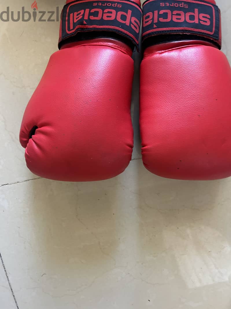 Skates and boxing things 2