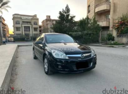 اوبل أسترا 2008 للبيع الهرم