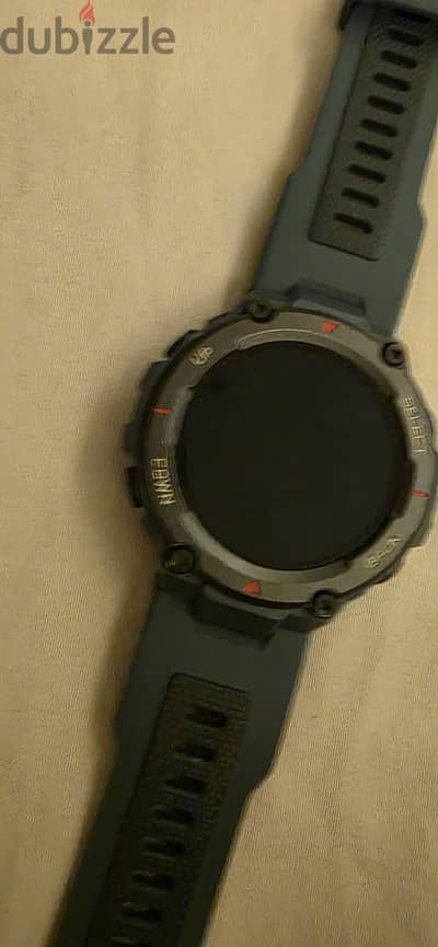 Amazfit -trex الاصدار الاول بحاله الزيرو