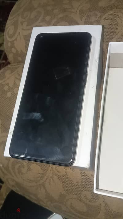 اوبو f21مساحة 256 رامات 8 للبيع بالعجمى