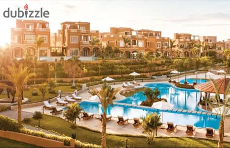 Townhouse for sale in La Nuova Vista Compound, with a strategic location and a stunning view.
