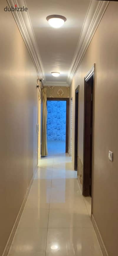 First floor apartment with elevator below market price in a villa area near all services in Petra, super deluxe