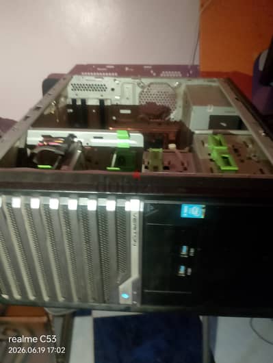 Case Acer i 5 جيل رابع 12 Ram هارد HDD 500
