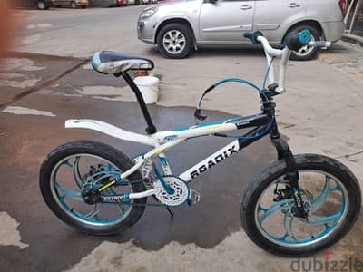 دراجه bmx  للبيع