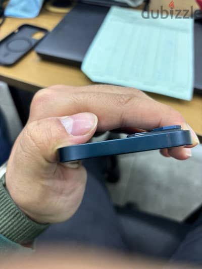 Apple - iPhone 13