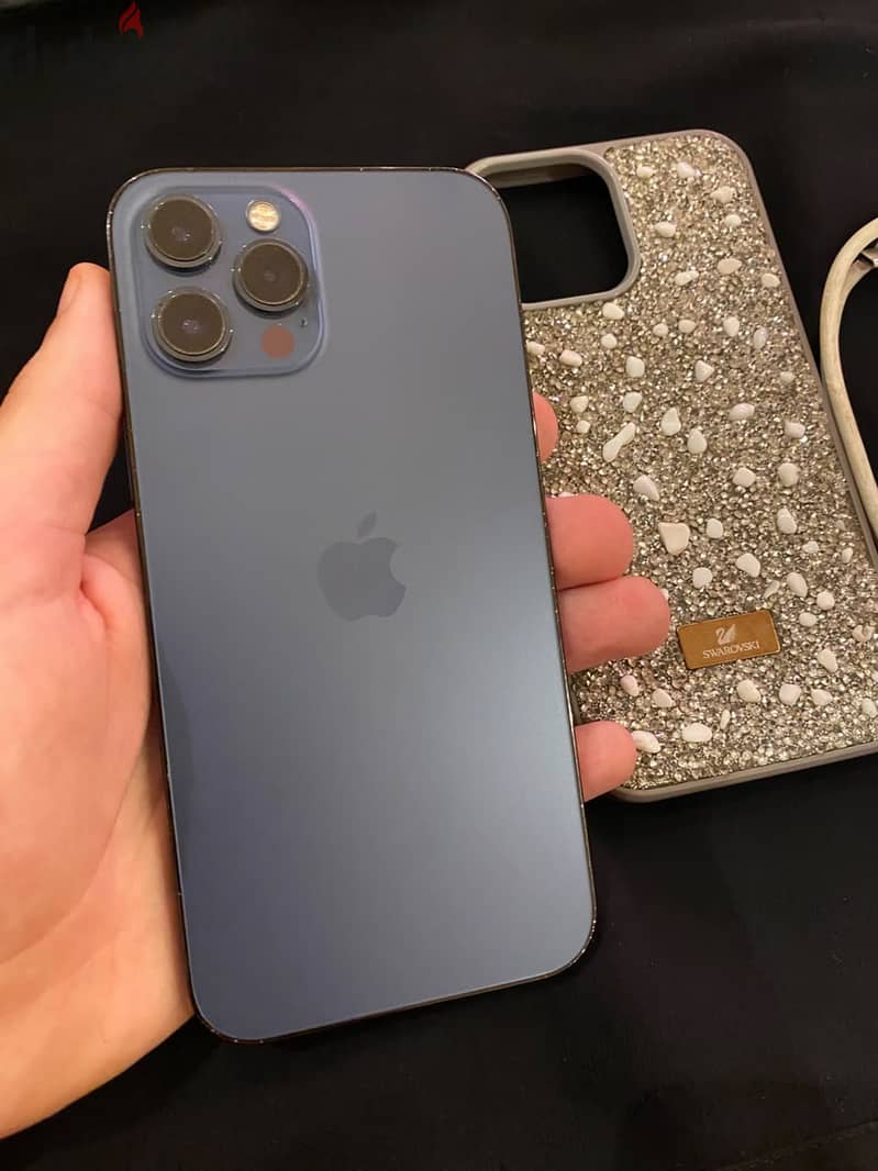 iPhone 12 Pro Max 1