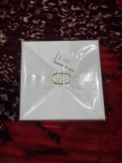 عطر بيوني جاردن
