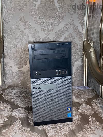 كمبيوتر dell للبيع