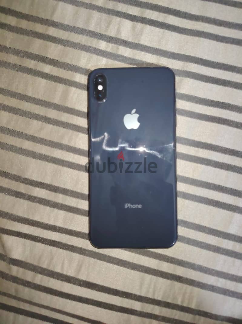 Apple - iPhone XS Max 1