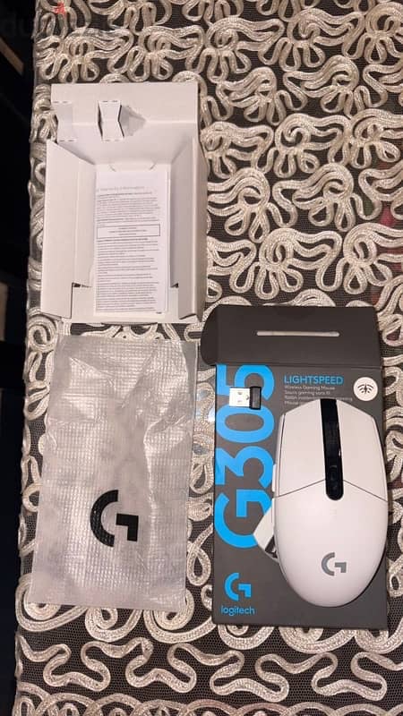 LOGITECH G305 wireless mouse & GAMESIR G7 SE Blue Wireless Controller 2