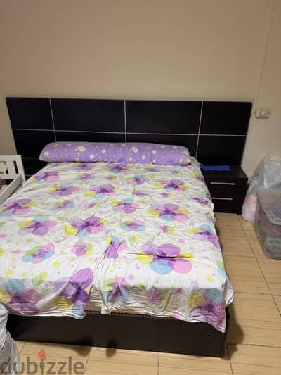Modern bedroom (smart)