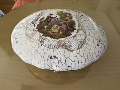 Porcelain Bonbonniere