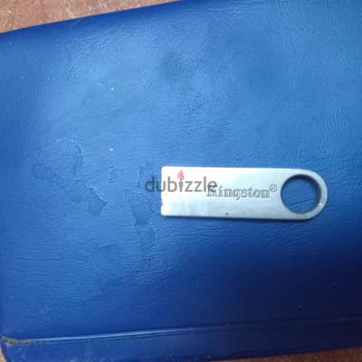 فلاشة 16 جيجا  kingston أصلية DTSE9 و معاها OTG