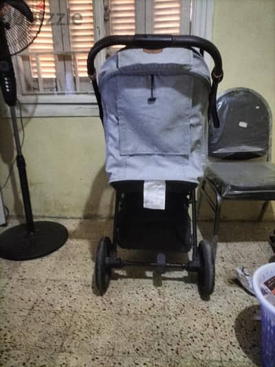 عربة دفع للاطفال استخدام 3 شهور