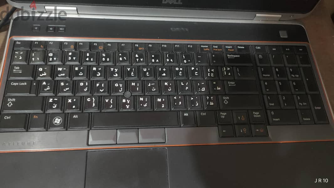 Dell Latitude E6520 4