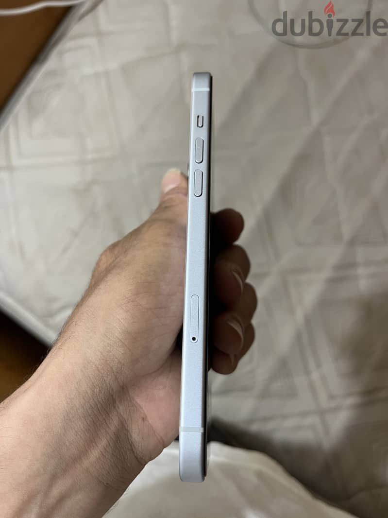 Apple - iPhone 15 plus 2