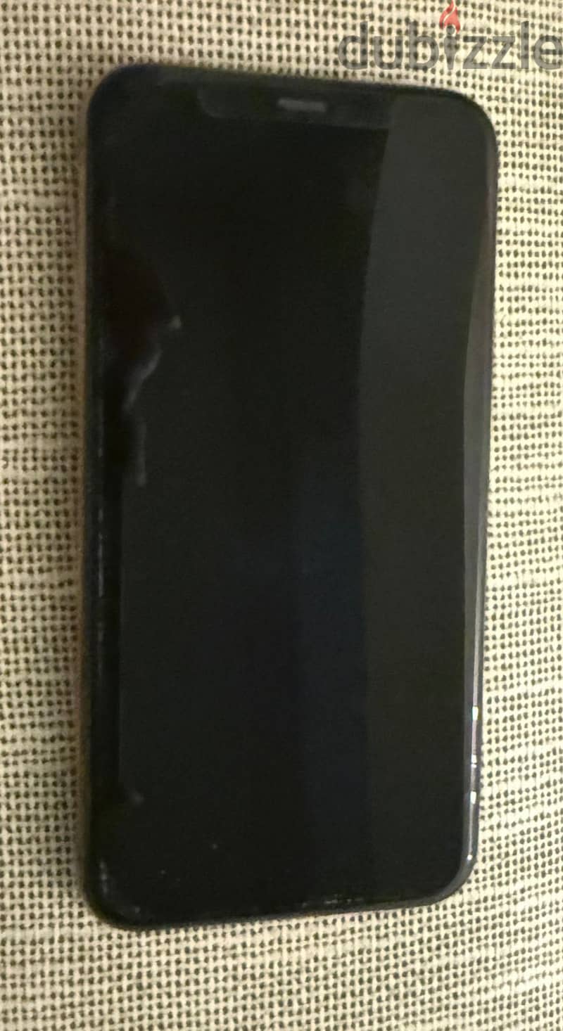 iPhone 11 pro ( good condition) 1