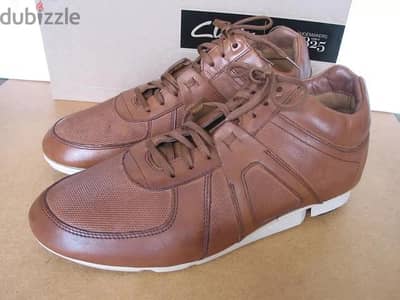 Clarks Men's Casual shoes size 41 السعر 1150