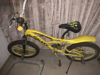 عجله bmx galaxy استعمال خفيف لمده شهرين عجل طخين off-road
