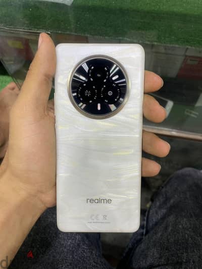 ريلمى 14 برو