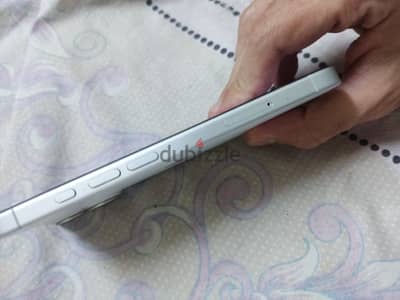 آبل - آيفون 16