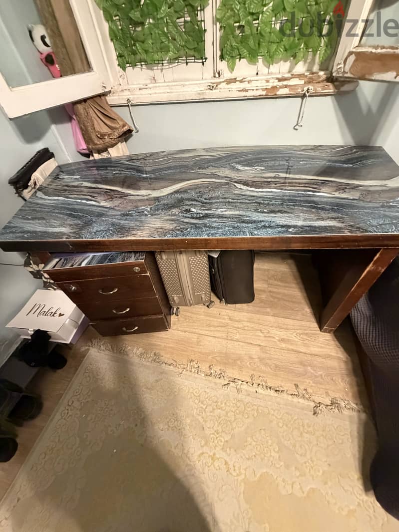Mffco zan Desk 2