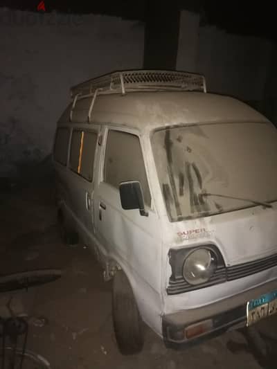 سوزوكي فان 1984