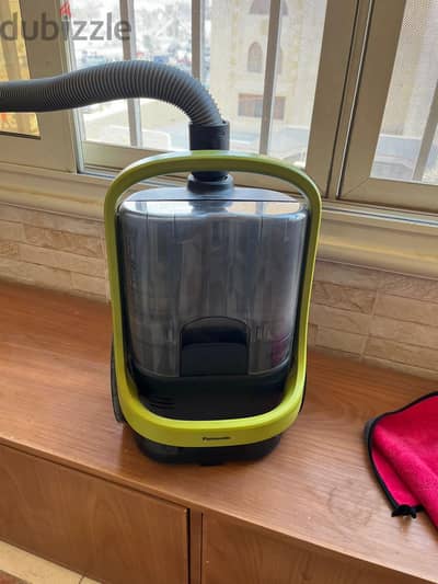 panasonic vacuum cleaners 1800W