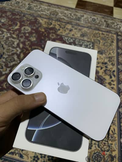 Iphone 16pro max256g battery 92%||ايفون١٦برو ماكس ٢٥٦جيجا