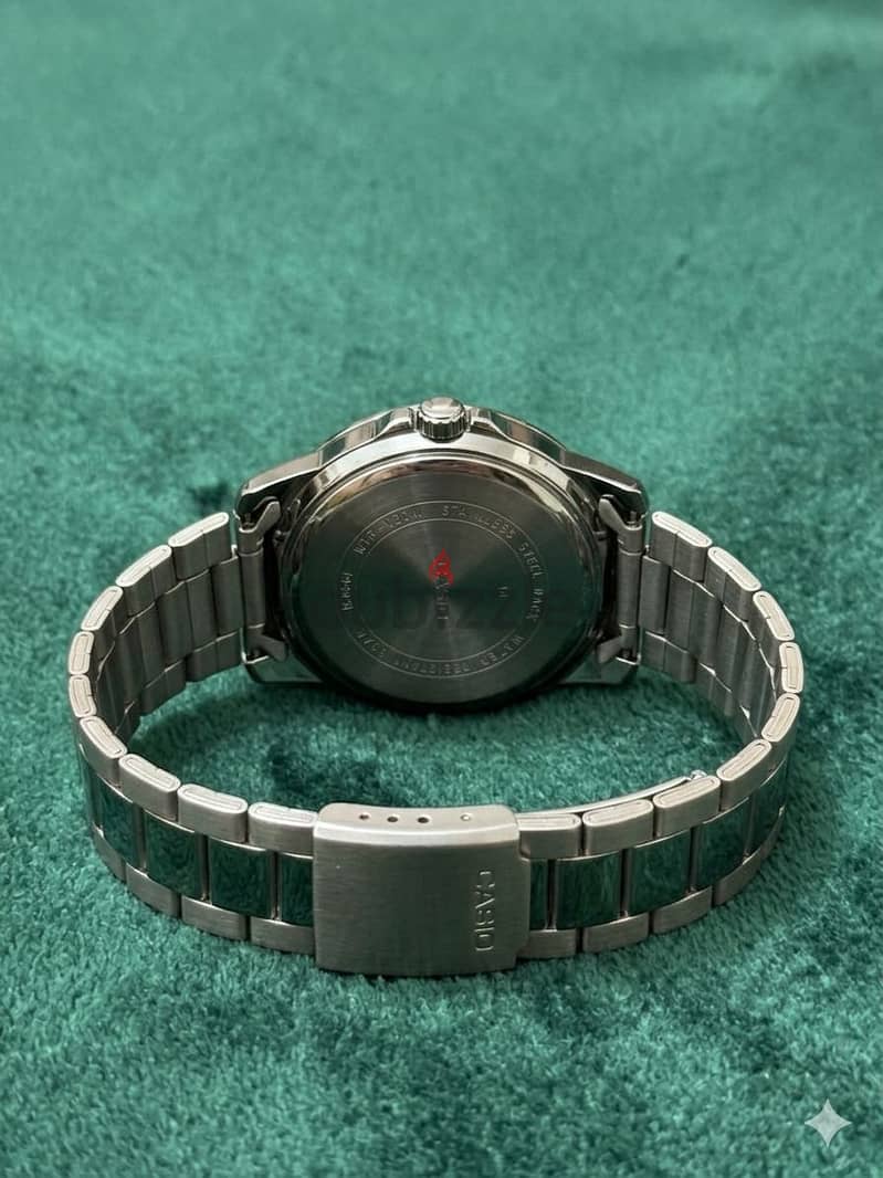 Casio watch 1