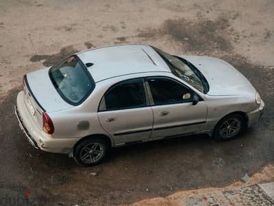دايو لانوس 2006